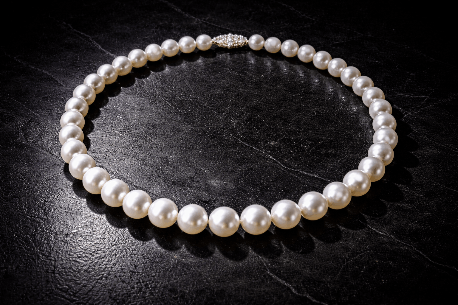 02. Form: Där Akoya-pärlorna vinner klart