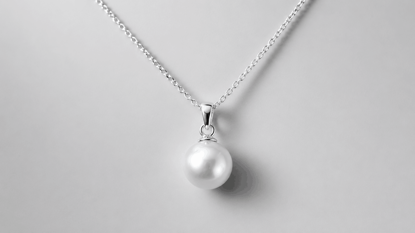 01. Varför ett halsband i sterlingsilver och pärlor fungerar